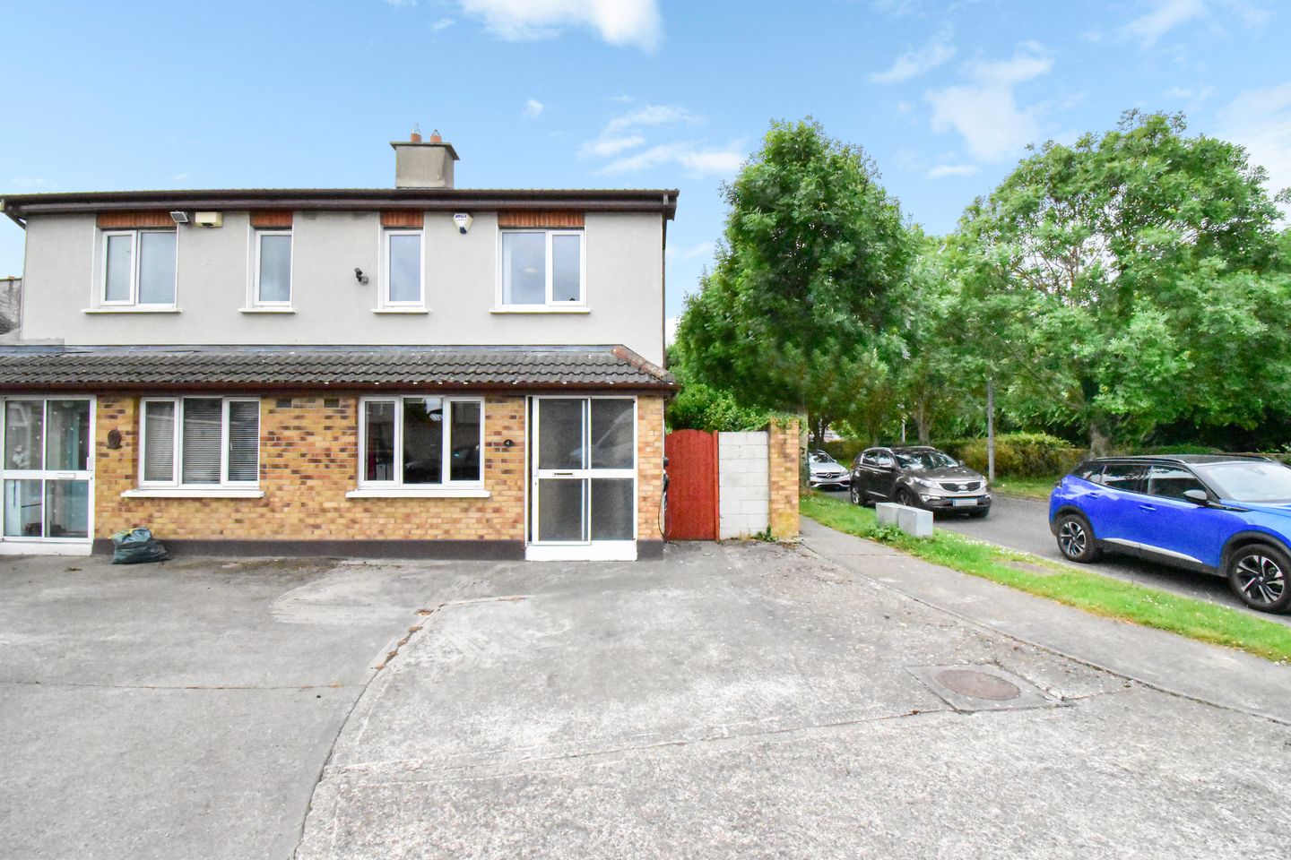 4 Mill Court Way, Clondalkin, Dublin 22, D22T1W3 is for sale on Daft.ie