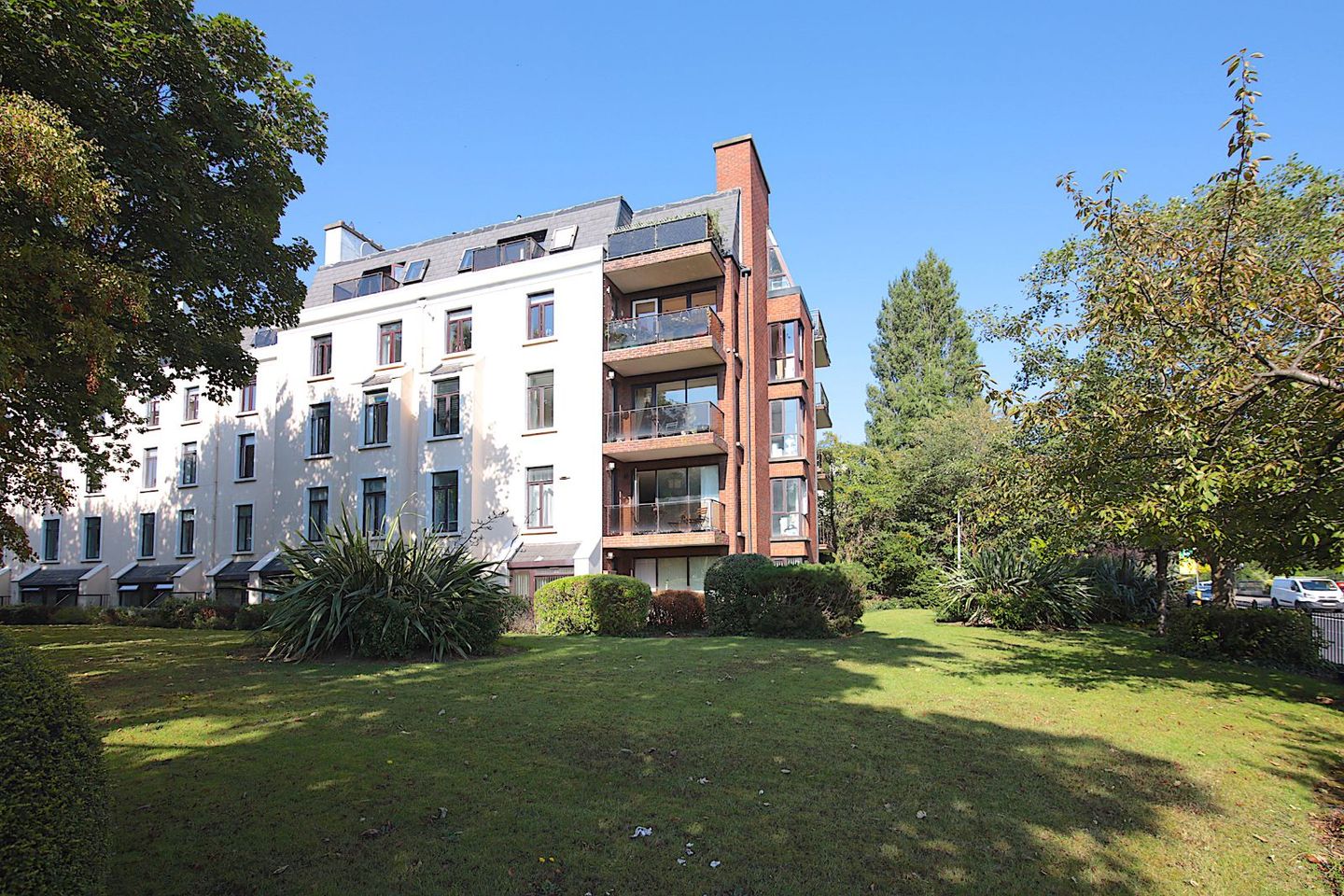 Apartment 29, Crescent House, Clontarf, Marino, Dublin 3, D03AD47