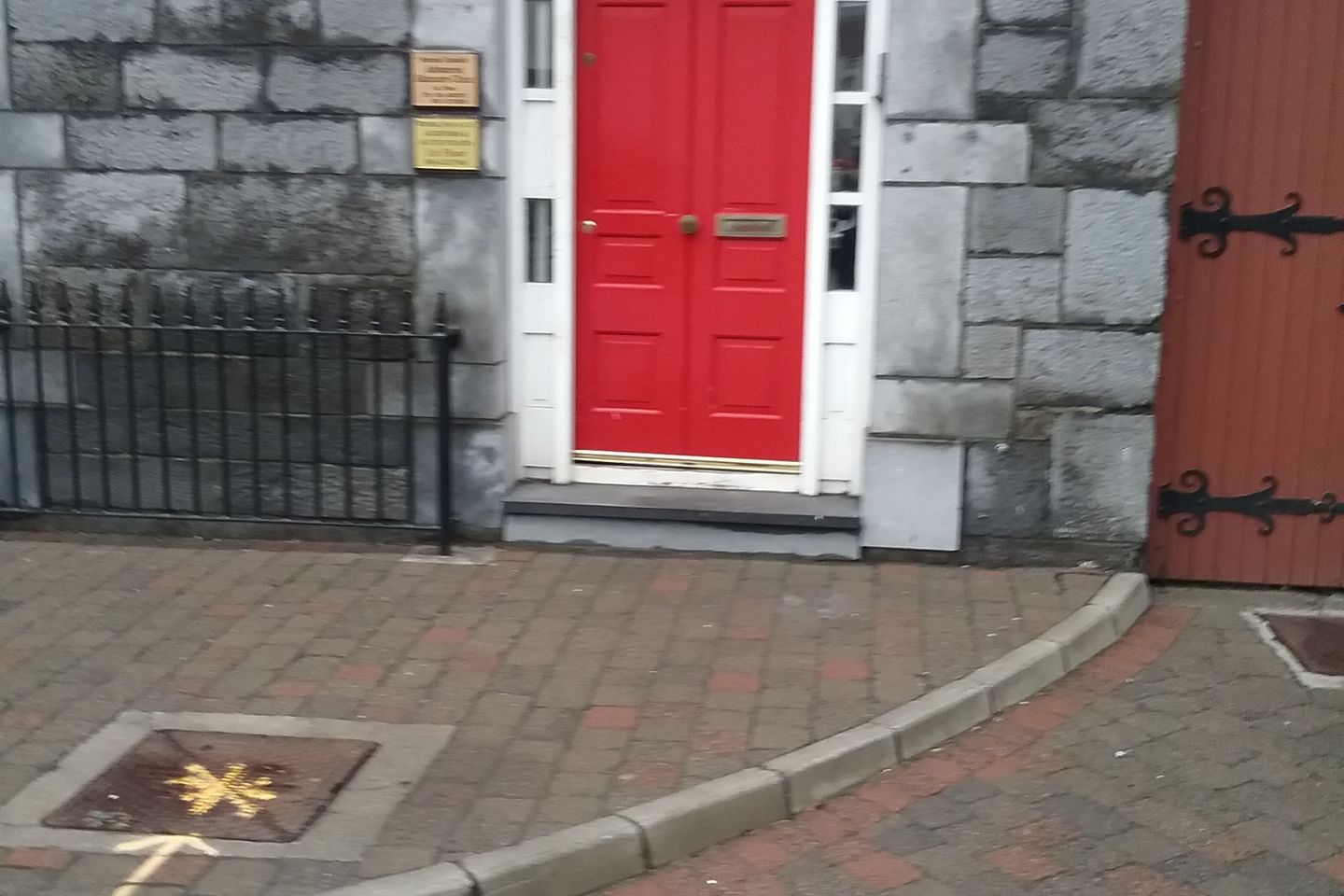 Commercial property for rent in Steamship House, Dock Street, Galway