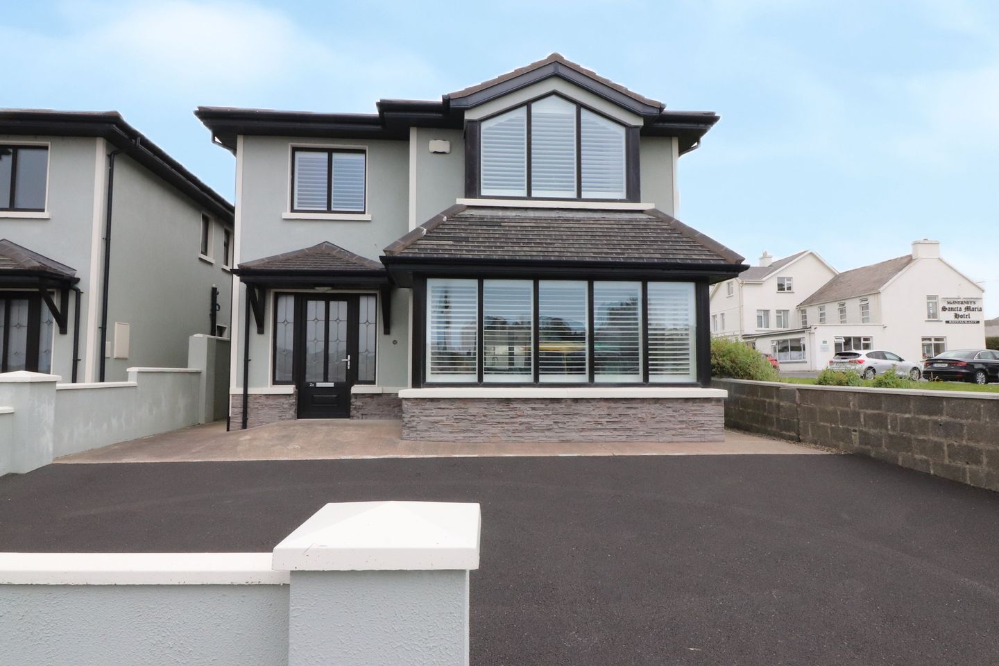 2A Liscannor Road, Lahinch, Co. Clare, V95YW99 is for sale on Daft.ie