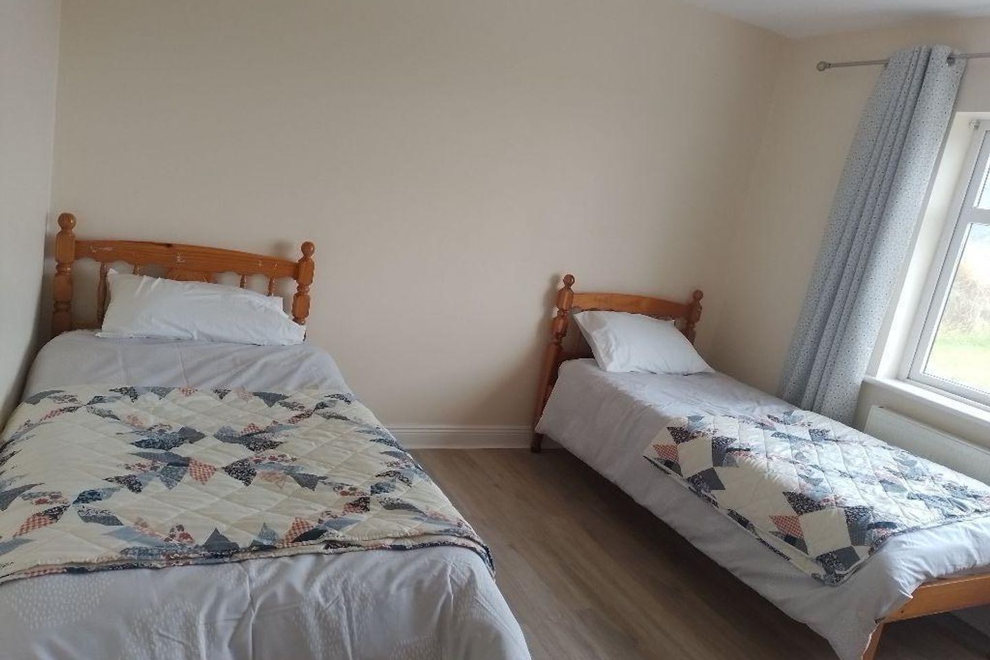 Carrowkeel, Bunnahowen, Co. Mayo