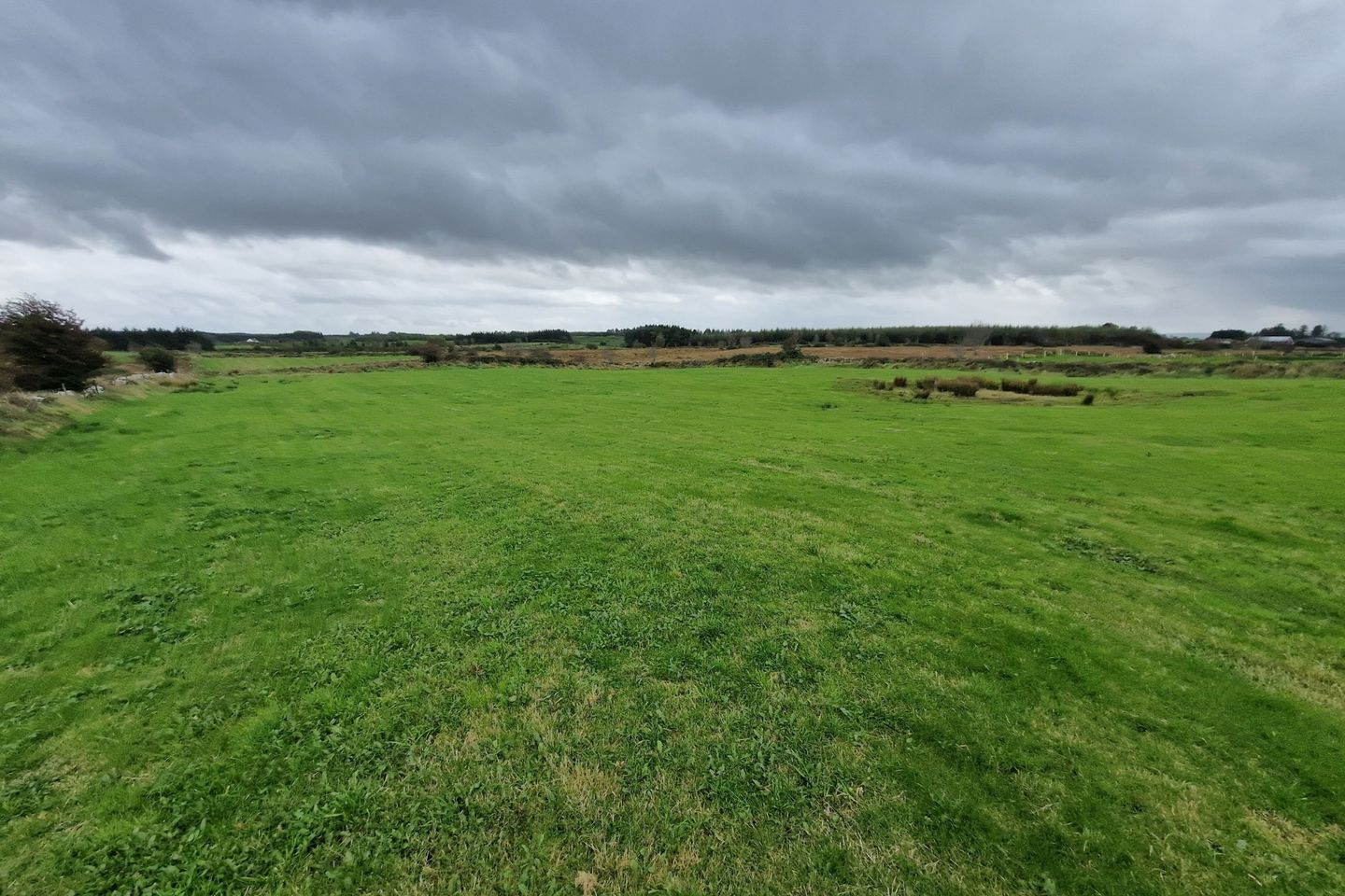 Commercial property for sale in Kilbride