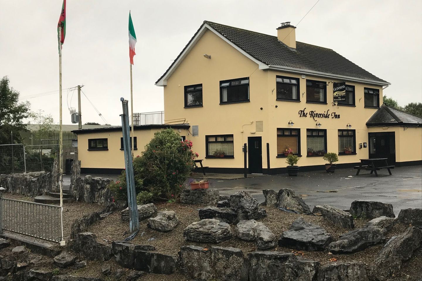 Commercial property for rent in Cross, Cross, Co. Mayo