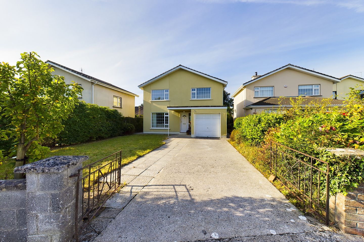 2 Caheroyan Park, Athenry, Co. Galway, H65VP73