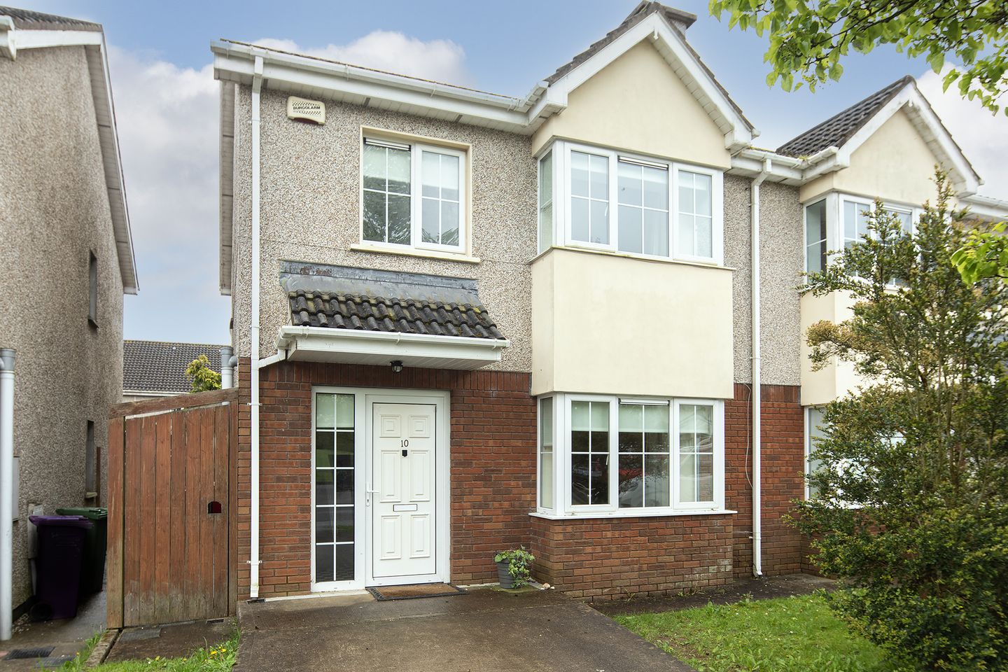 10 Chestnut Avenue, Fota Rock, Carrigtwohill, Co. Cork is for sale on
