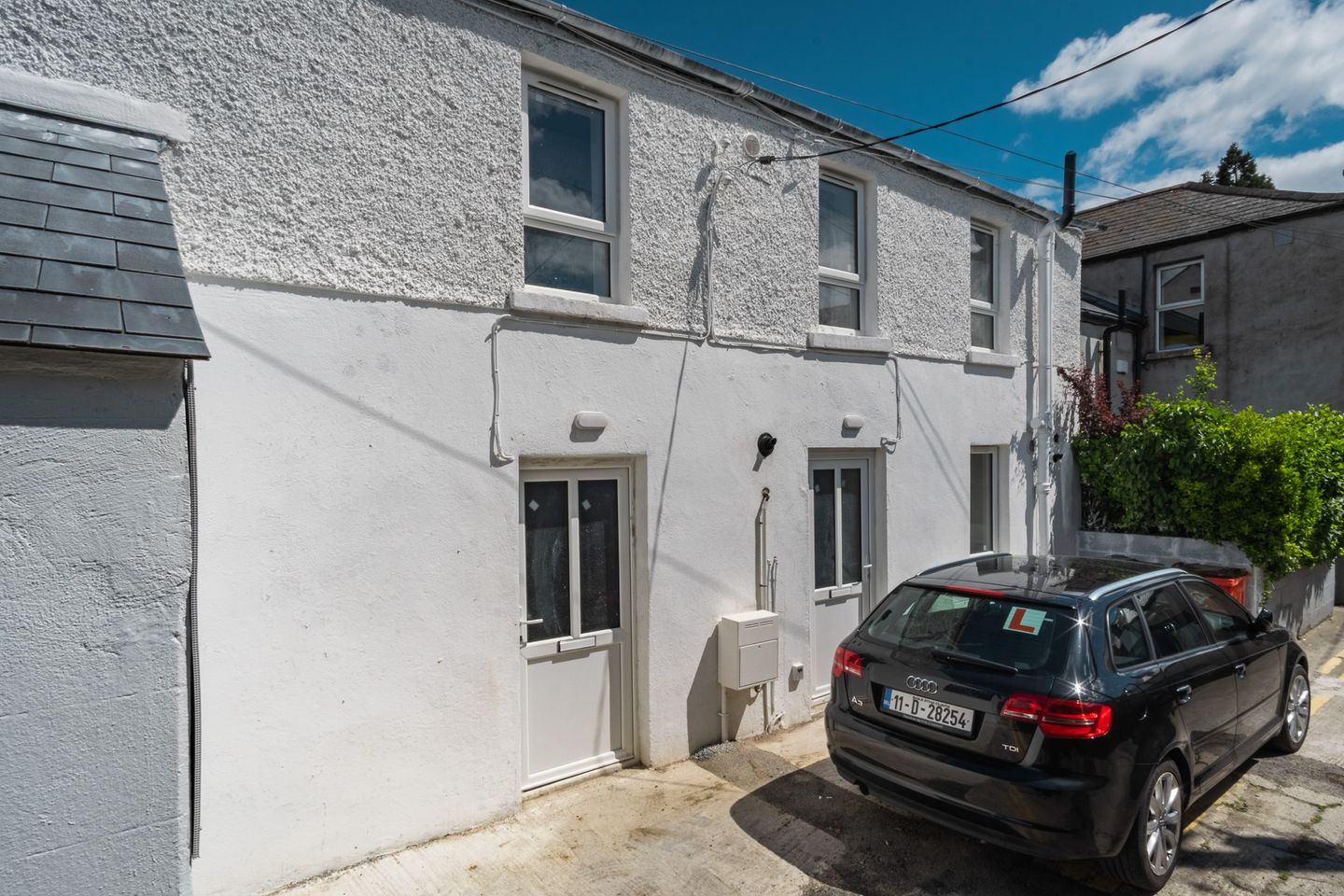 Flat 1, 111D Malahide Road, Donnycarney, Dublin 3, D03EW01 is for sale