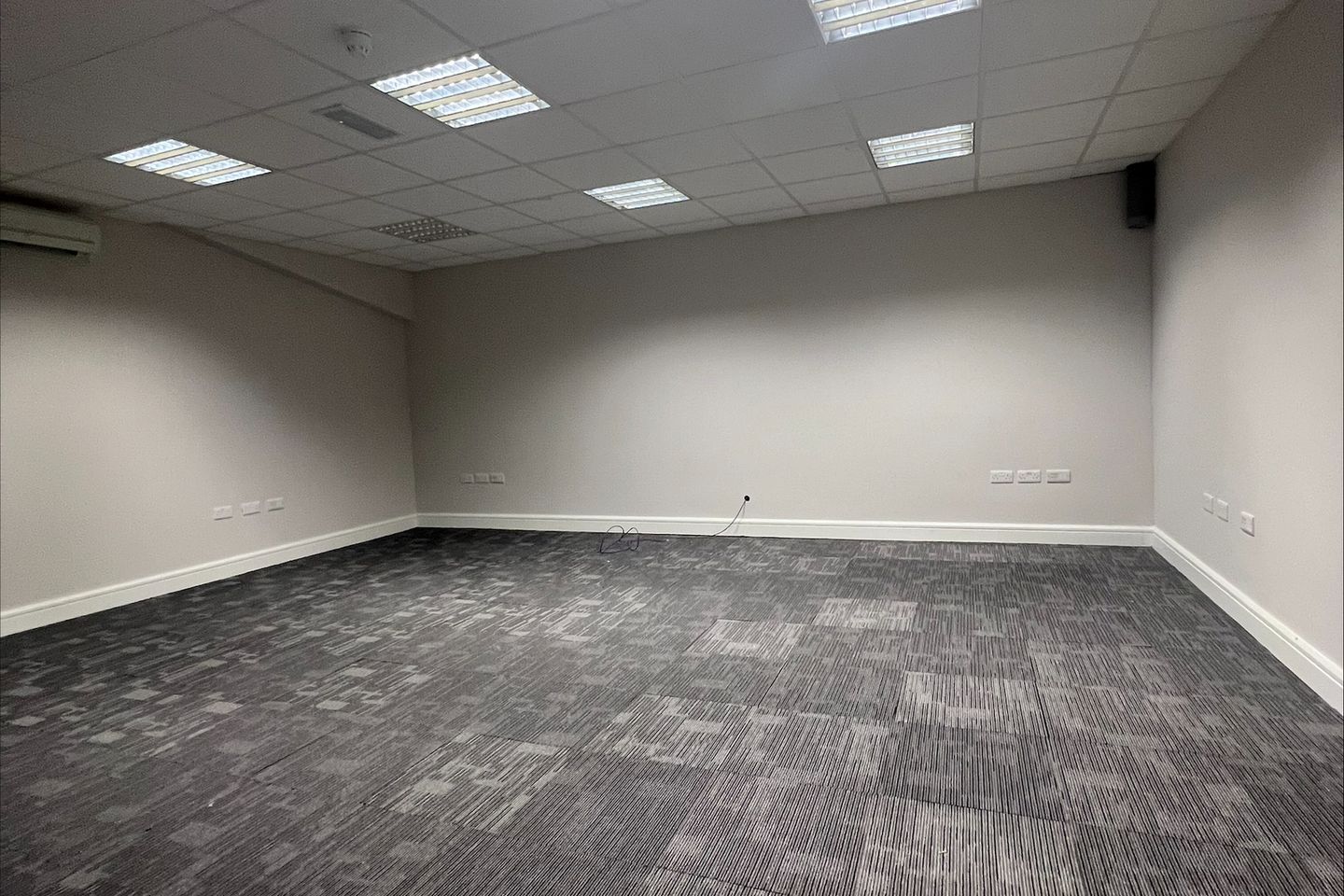 Office 9, Unit 24, Claregalway Corporate Park, Claregalway, Co. Galway