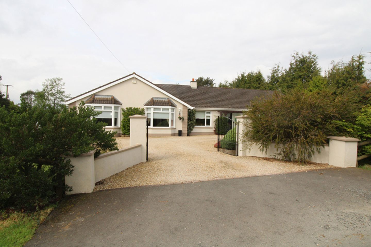 Hillview House, Kilmacoo, Avoca, Co. Wicklow, Y14VX31 is for sale on