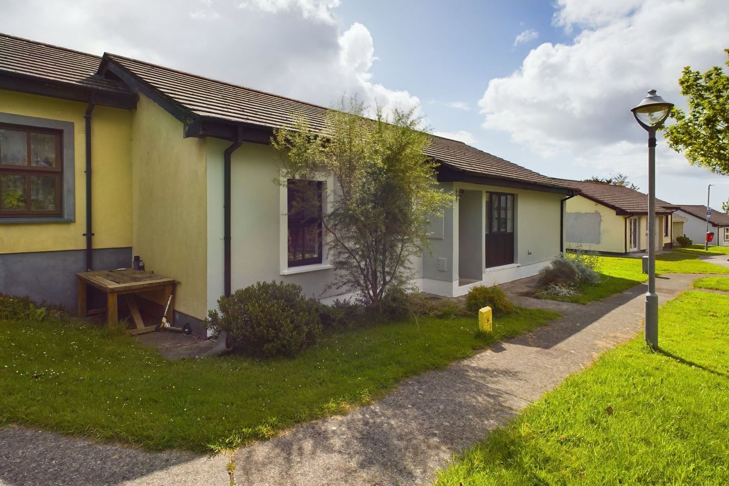 36 Pebble Lawn, Pebble Beach, Tramore, Co. Waterford is for sale on Daft.ie