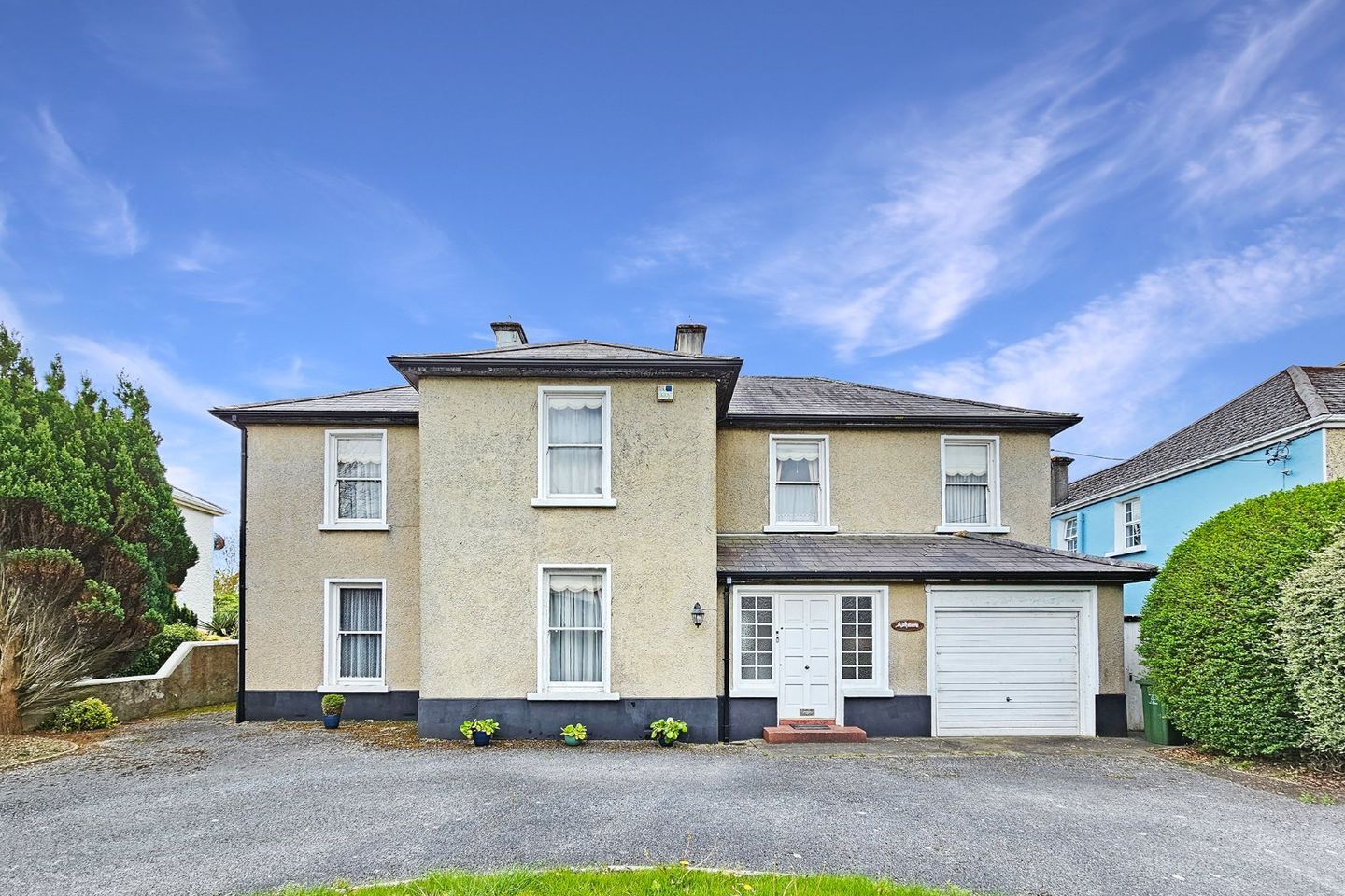 Auction Friday 9th June 12:00 Ashmere Lahinch Road, Ennis, Co. Clare