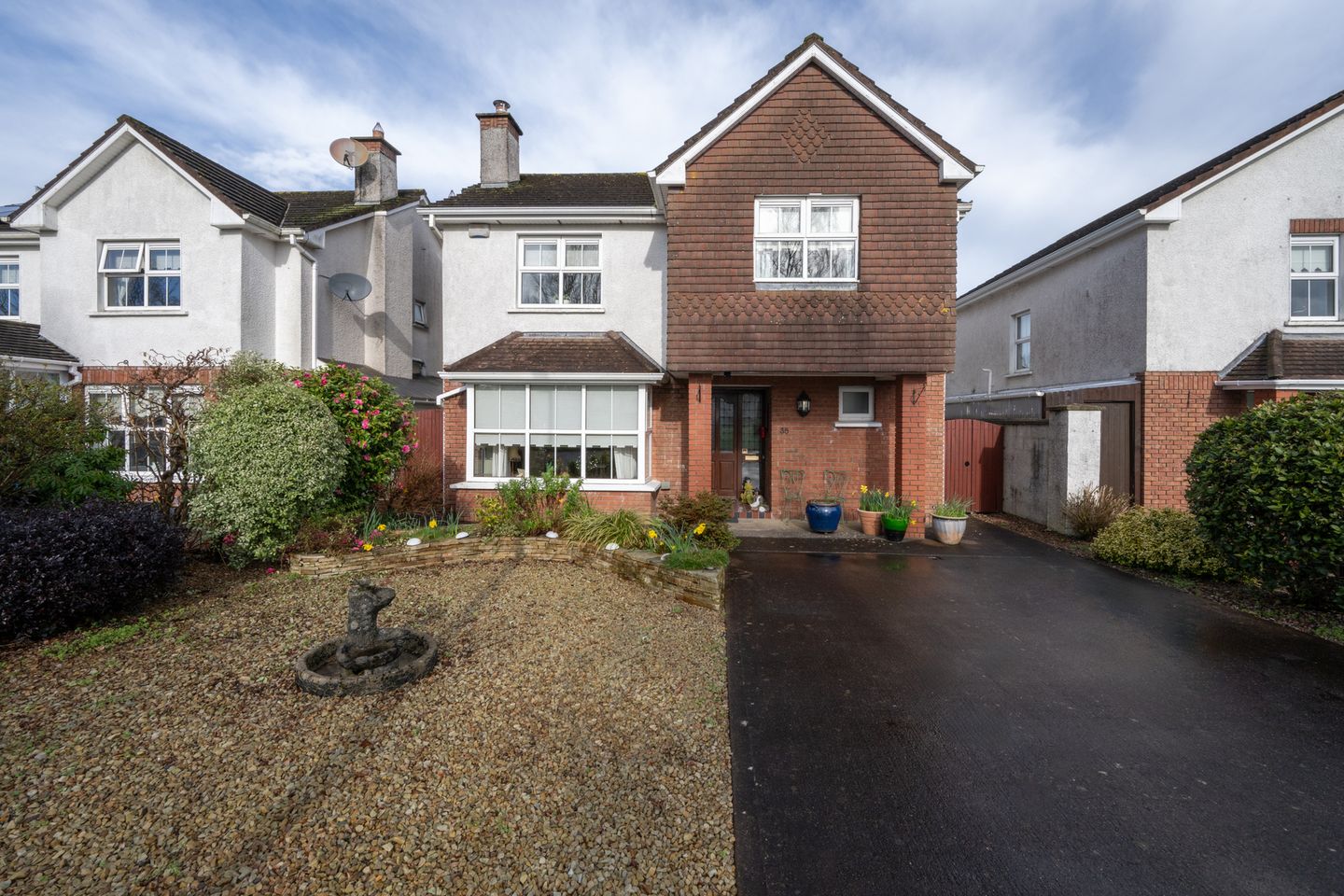 35 Daffodil Fields, Ballincollig, Co. Cork, P31TK70 is for sale on Daft.ie