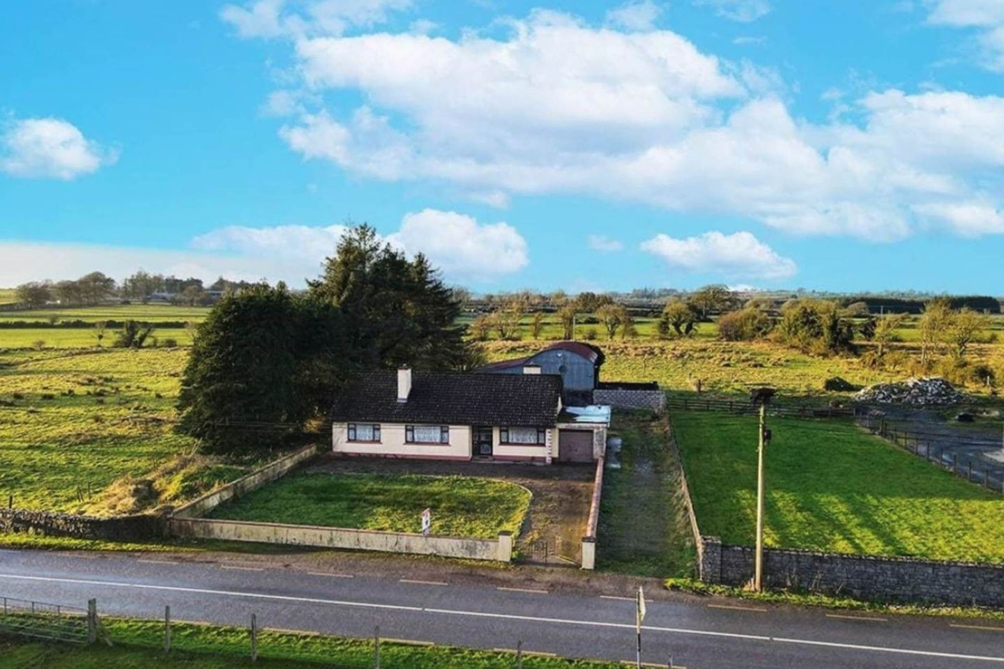 Glentaun Castleblakeney, Ballinasloe, Co. Galway, H53W142 is for sale