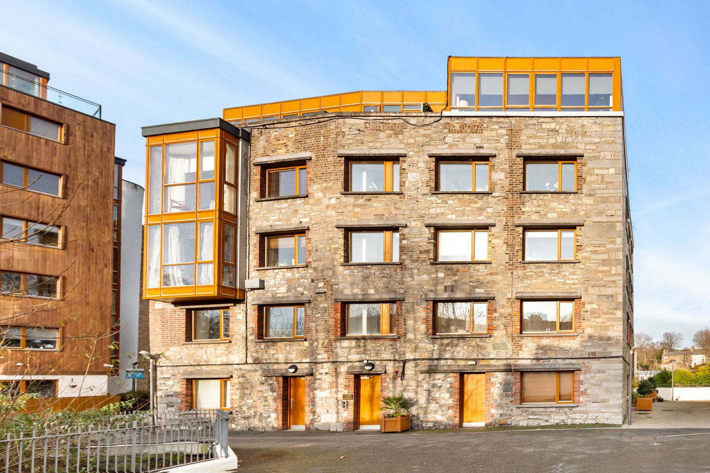 261 Fairbairn House, Bellevue, Islandbridge, Dublin 8, D08F8H1