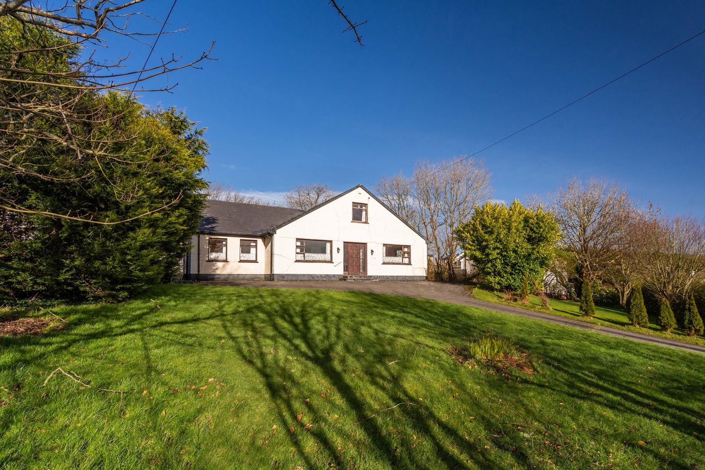 Magherard House, Pillar Park, Buncrana, Co. Donegal, F93CV67 is for