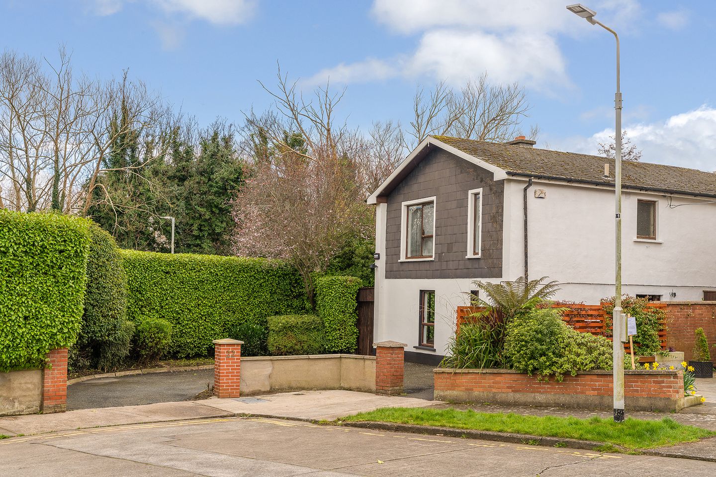 22 Ardglas Estate, Sandyford Road, Dundrum, Dublin 16, D16X2F1 is for sale on Daft.ie