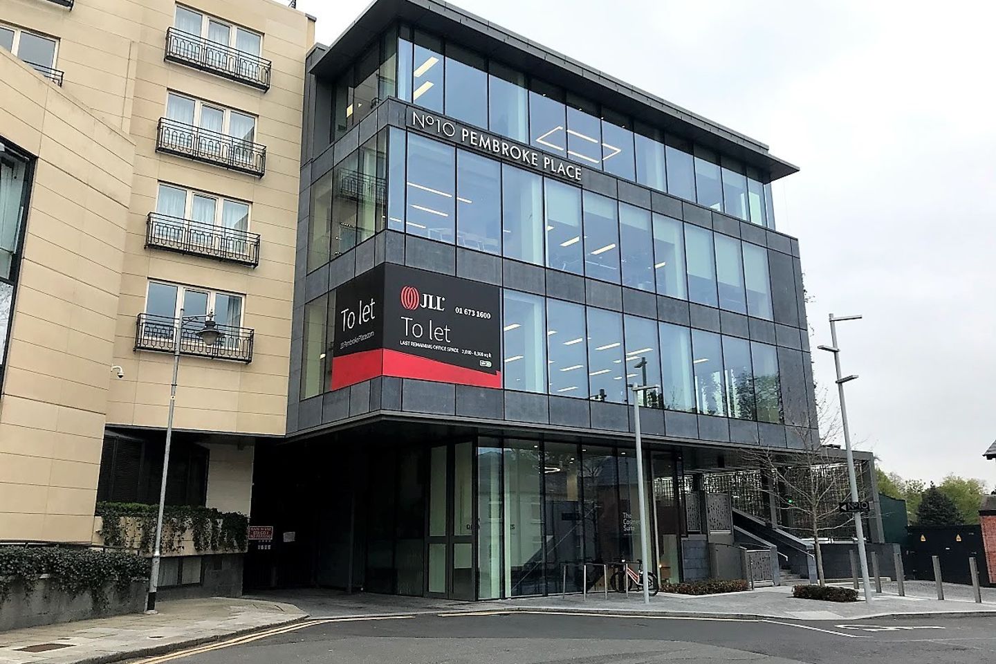 Commercial property for rent in 10 Pembroke Place, Ballsbridge, Dublin 4