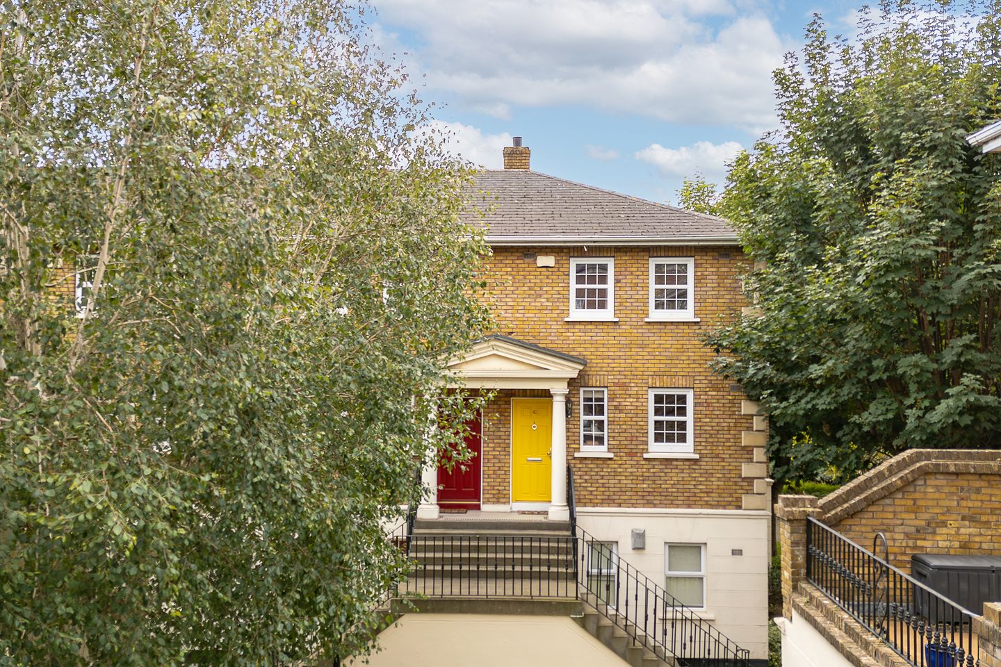 41 Bridge Water Quay, Islandbridge, Dublin 8, D08C037 is for sale on