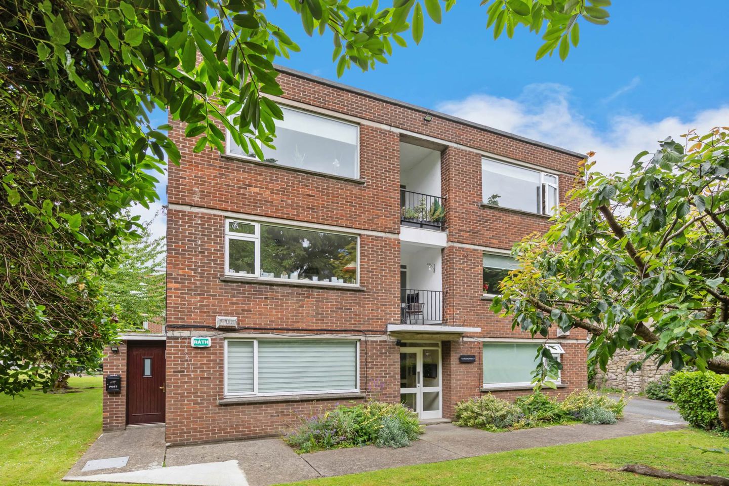 5 Greenlands, Sunbury Court, Dartry, Dublin 6, D06N968
