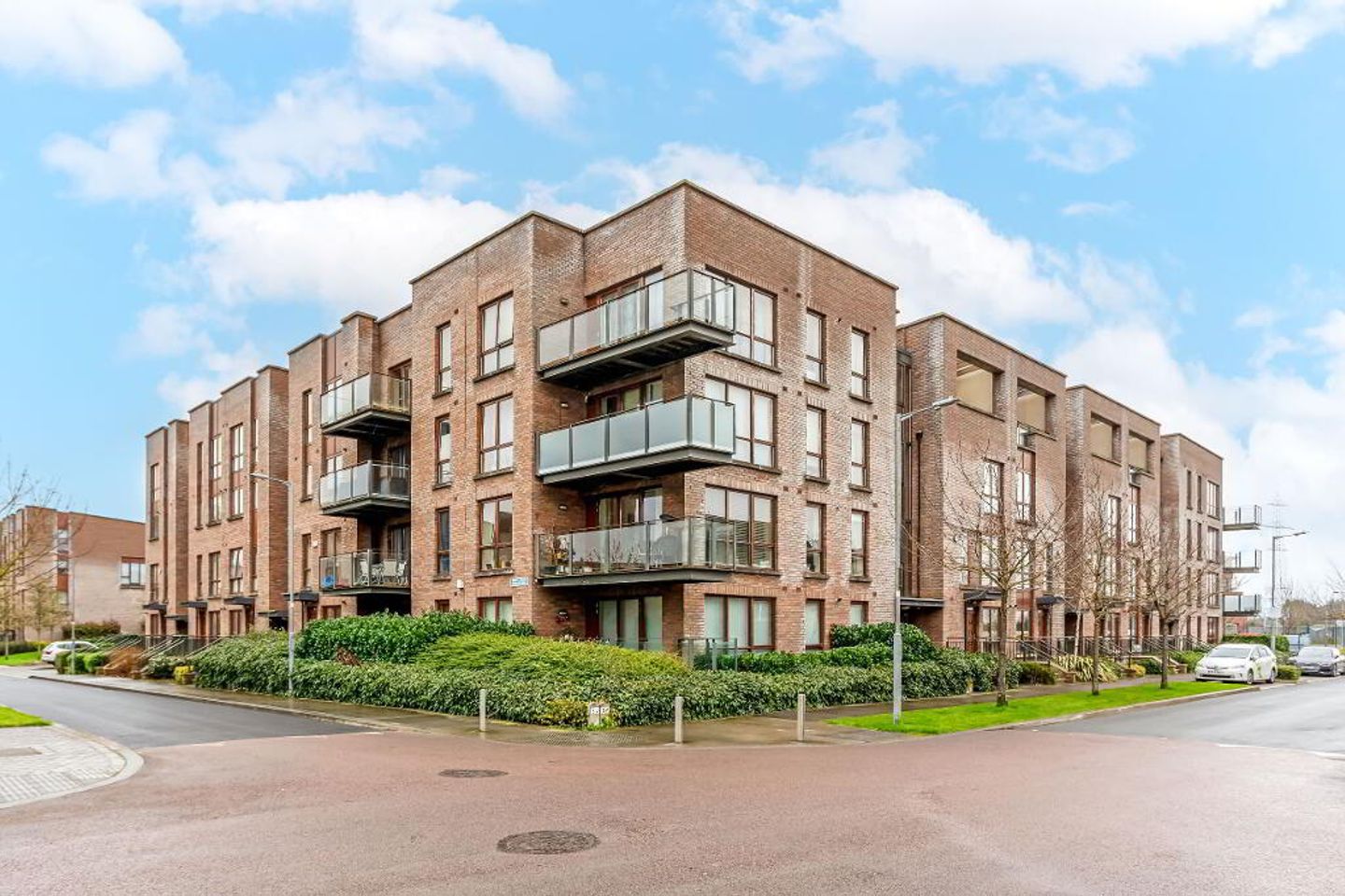 38 Stratton Grove, Adamstown, Lucan, Co. Dublin, K78R355 is for sale on