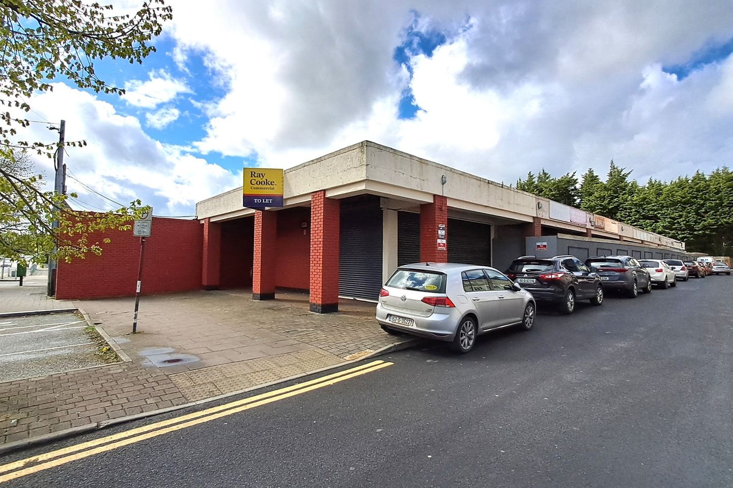 Commercial property for rent in 1 The Mall, Main Street, Rathcoole, Co