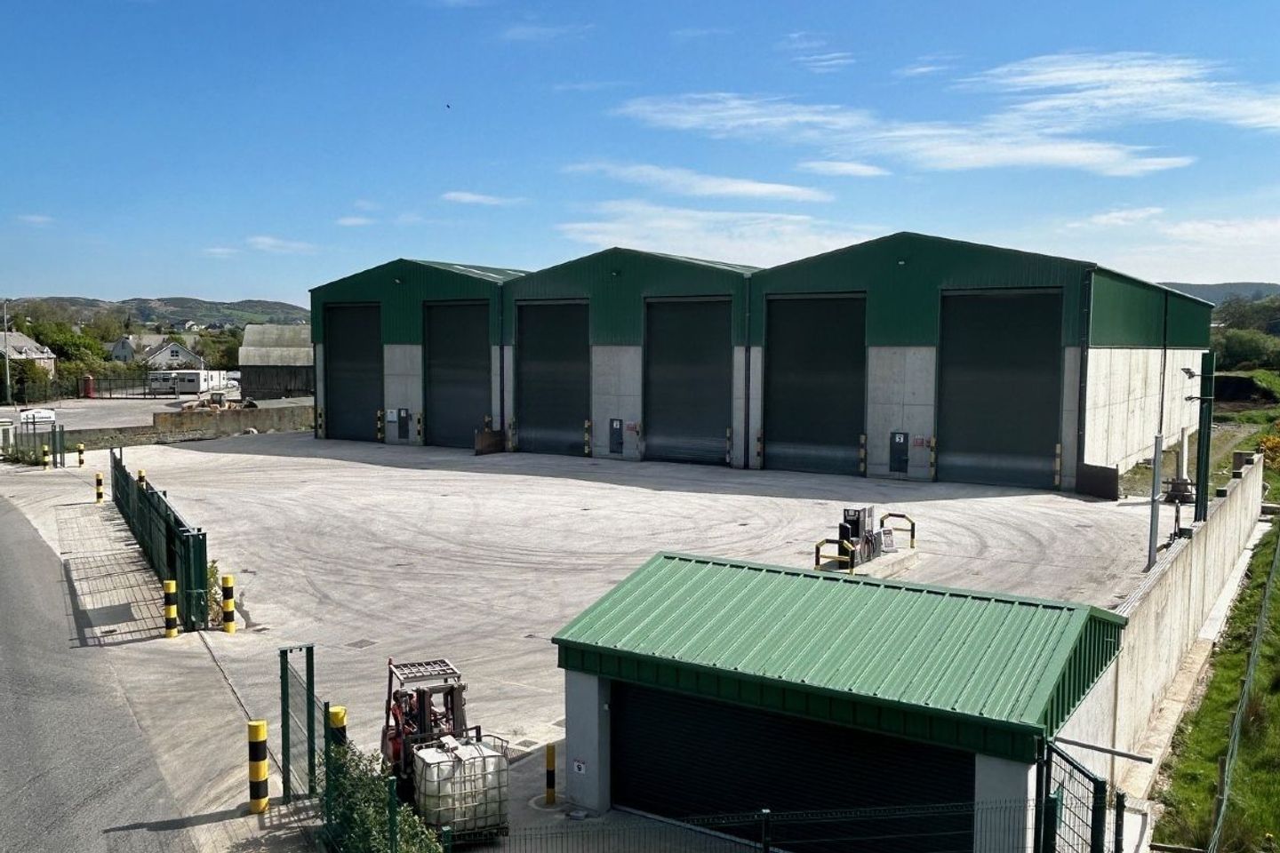 Commercial property for rent in King Storage, Edentober, Ravensdale