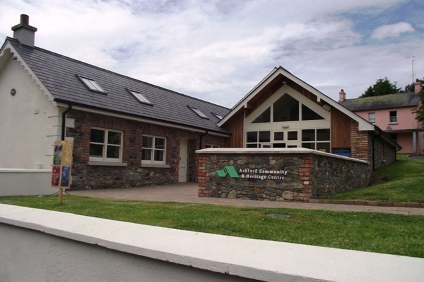 Commercial property for rent in Ashford Community & Heritage Centre