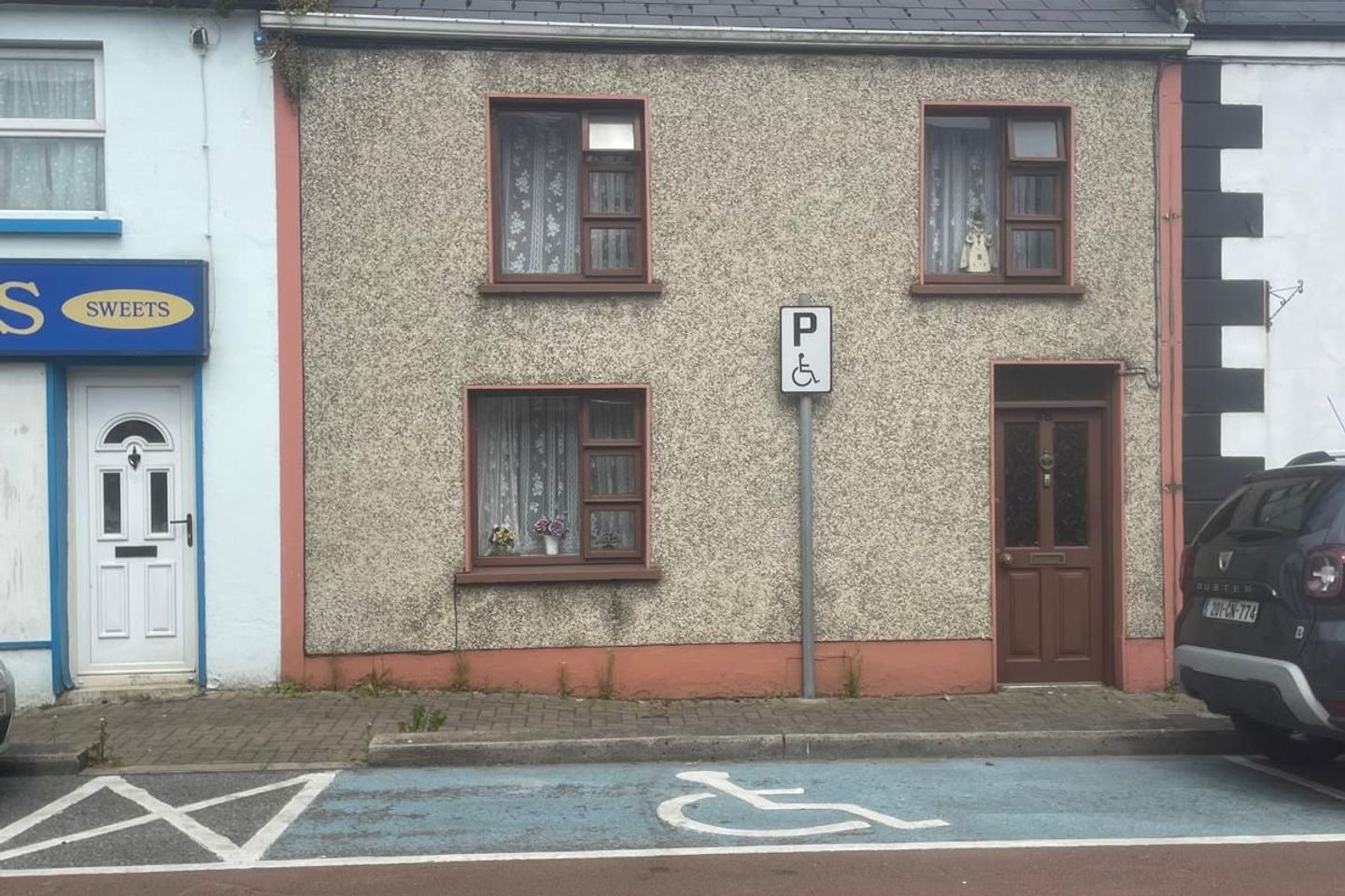 48 Holborn Hill, Belturbet, Belturbet, Co. Cavan, H14KC52 is for sale