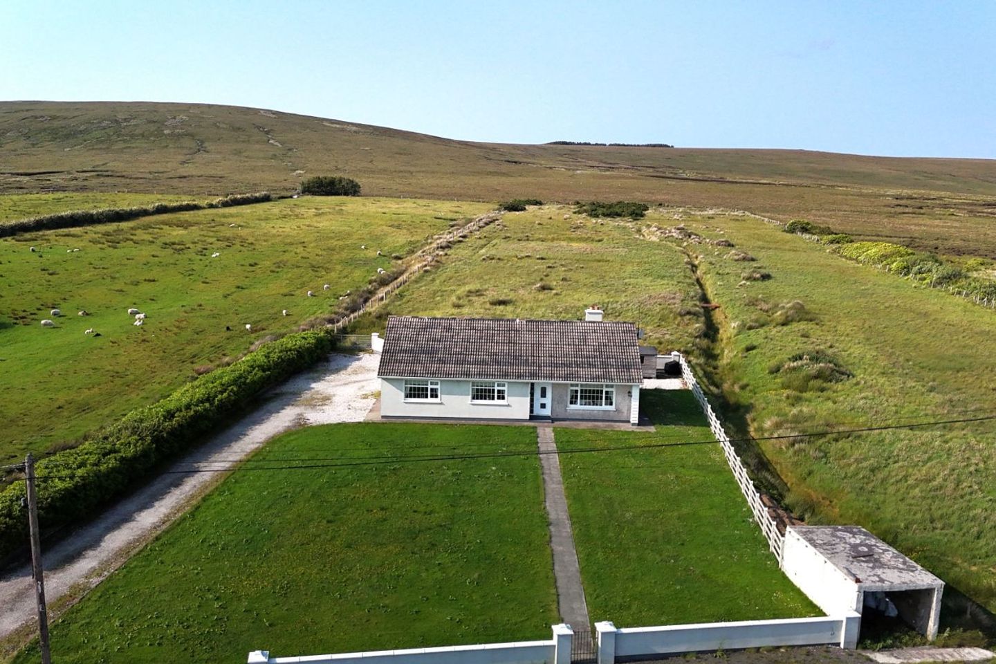 Muingaroon, Barnatra, Ballina, Co. Mayo, F26K768