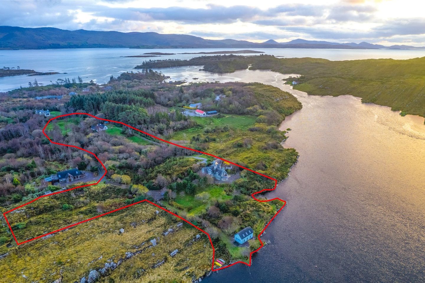 Drimna Lodge And Baileys Cottage, Oysterbed Pier, Sneem, Co. Kerry is