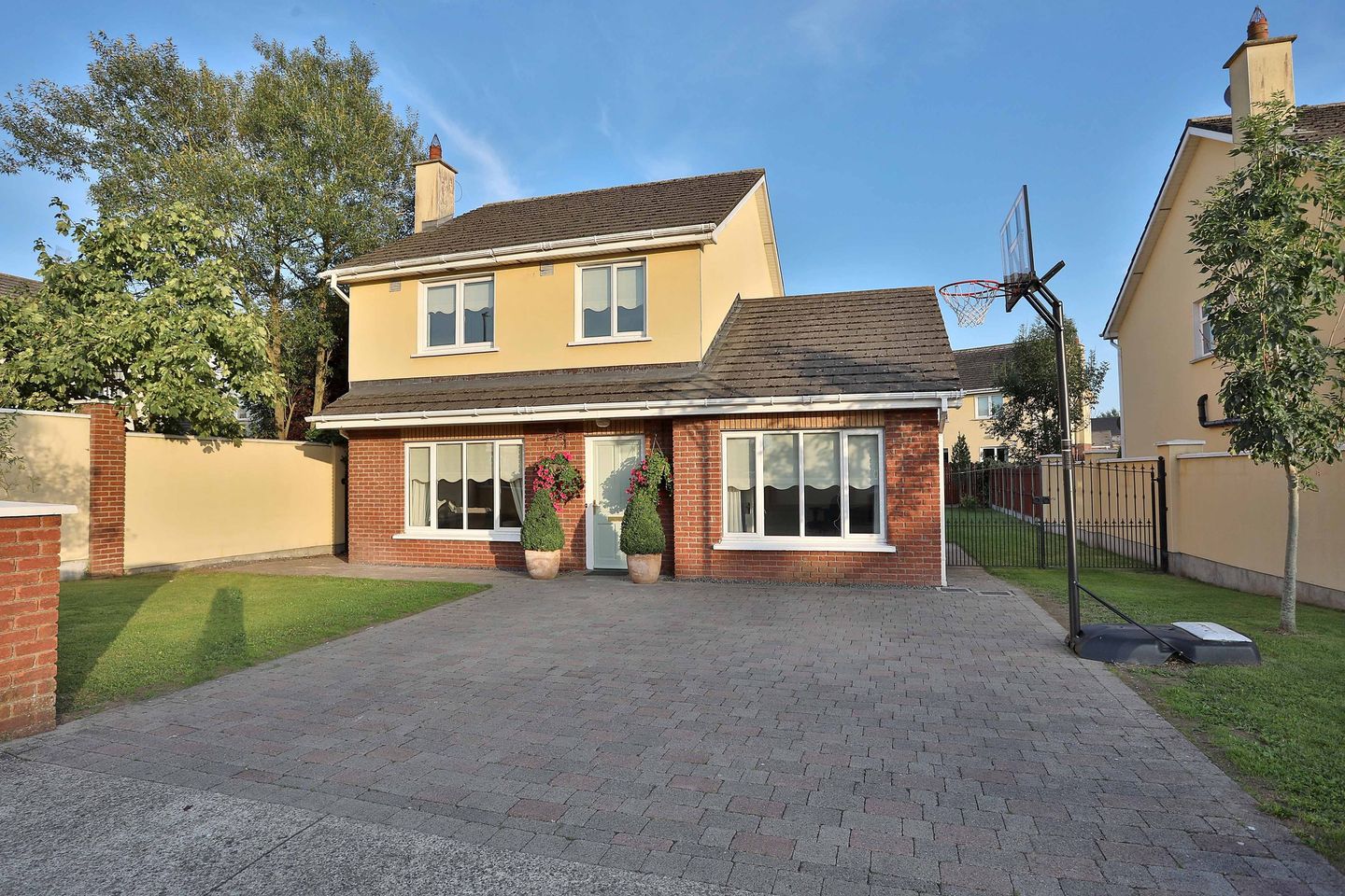 34 Aghnaharna Drive, Stradbally Road, Portlaoise, Co. Laois is for sale