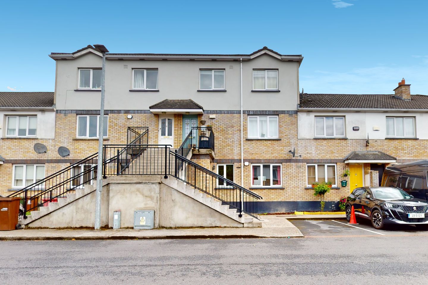 8 Mount Andrew Court, Lucan, Co. Dublin, K78NX34 is for sale on Daft.ie