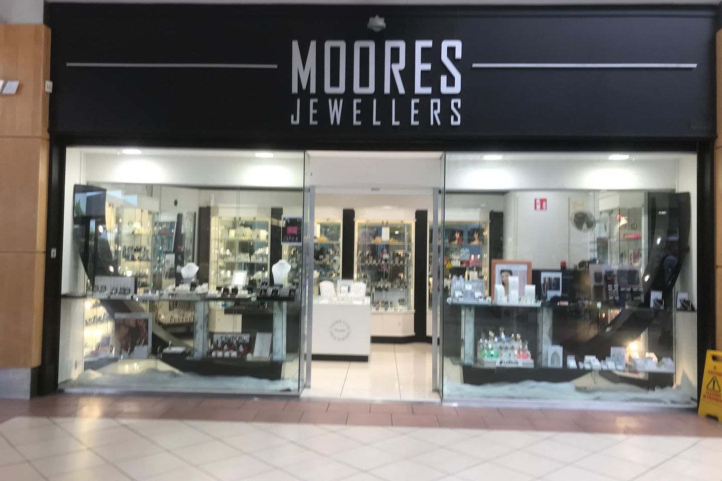 Riverview Shopping Centre, Bandon, Co. Cork