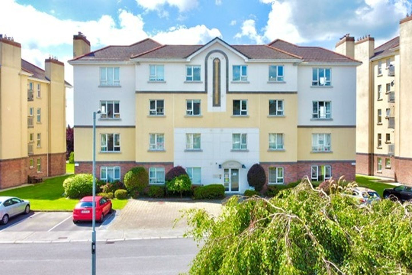 Apartment 17, Carnagh House, Ardrí, Athlone, Co. Westmeath, N37HH63 is