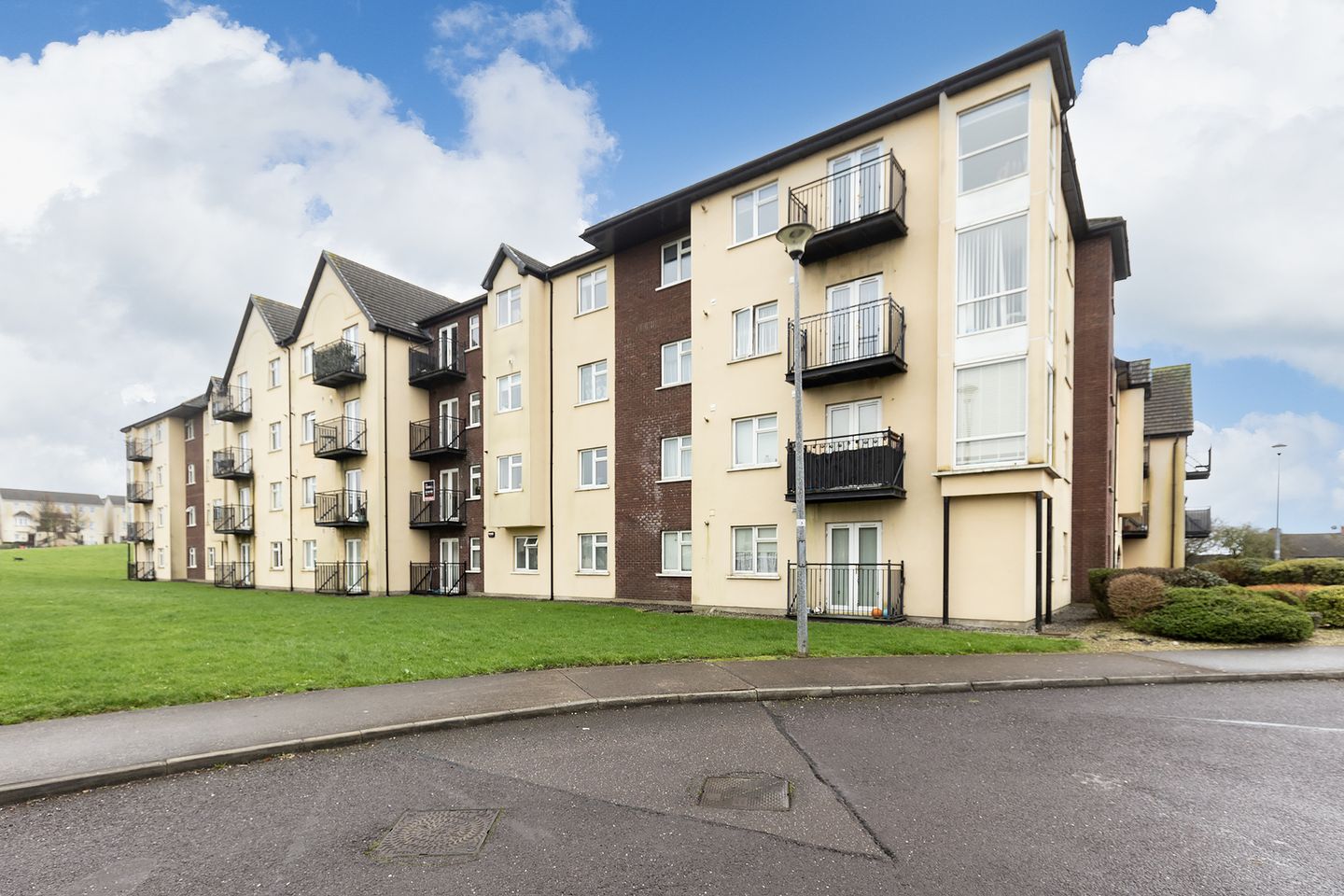 Apartment 24, Ivy Court, Midleton, Co. Cork, P25TF67 is for sale on Daft.ie