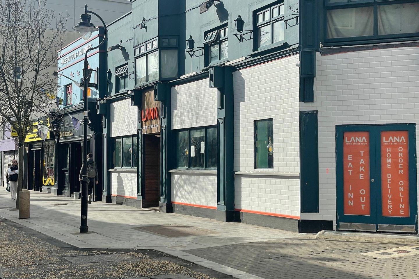 Commercial property for rent in Extensive Restaurant Premises, 6