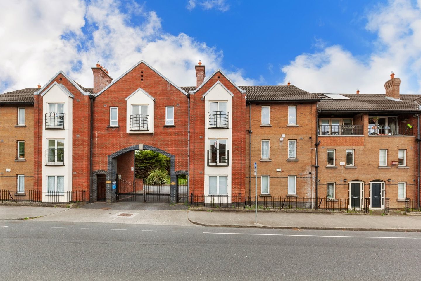 12 King`s Inns Court, Phibsboro Road, Phibsborough, Dublin 7, D07FH58