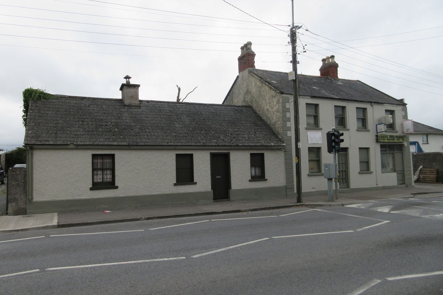 Commercial property for sale in Lakeview Terrace West, Road