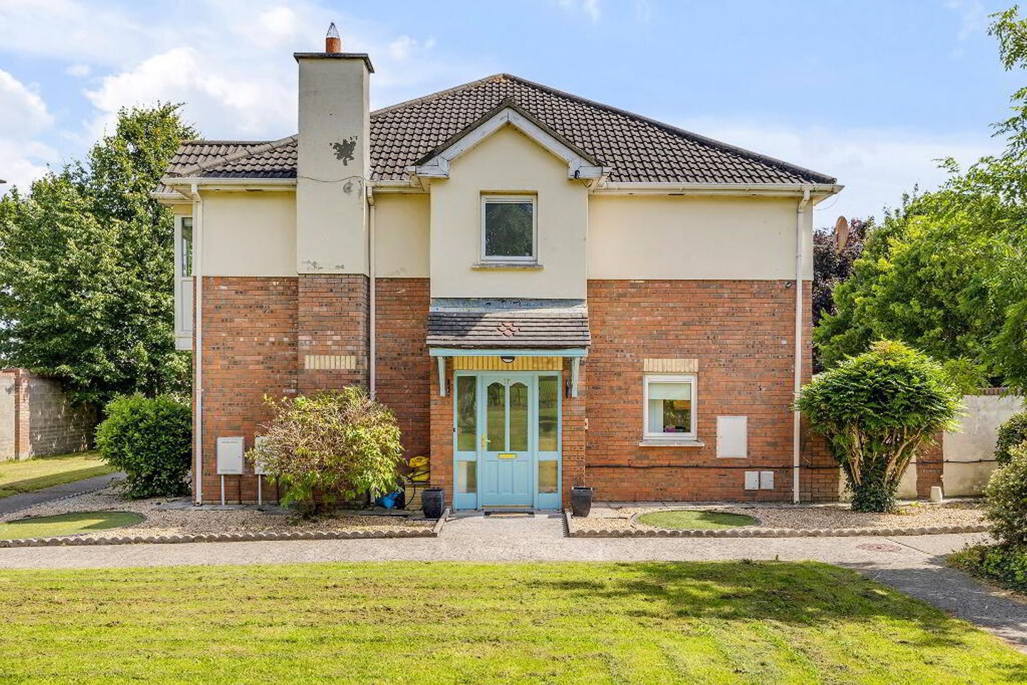 17 Liffey Hall, Liffey Valley Park, Lucan, Co. Dublin is for sale on