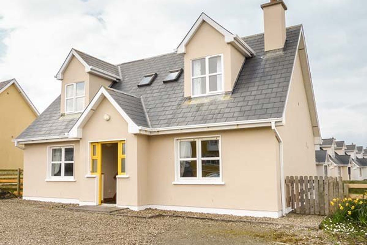 Holiday Homes in Kilkee, Co. Clare on Daft.ie