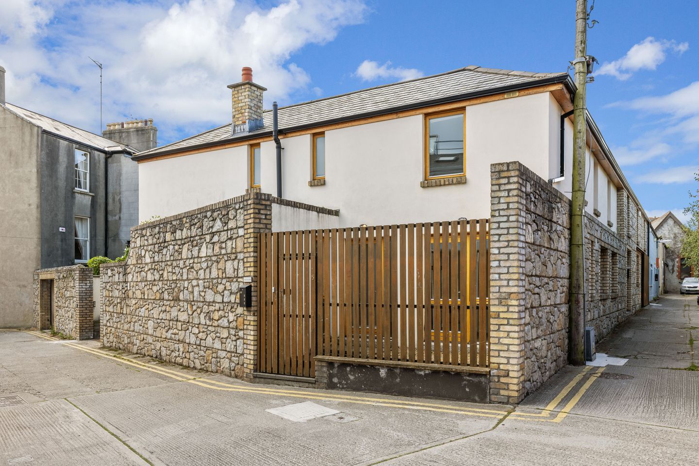 Kingstown Mews, Park Lane, Dun Laoghaire, Co. Dublin, A96FK66