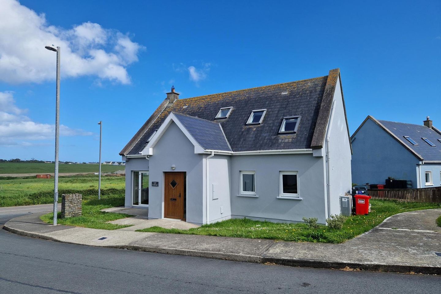 Ceol Na Farraige, 17 Glor Na D'Tonn, Garrettstown, Co. Cork is for sale
