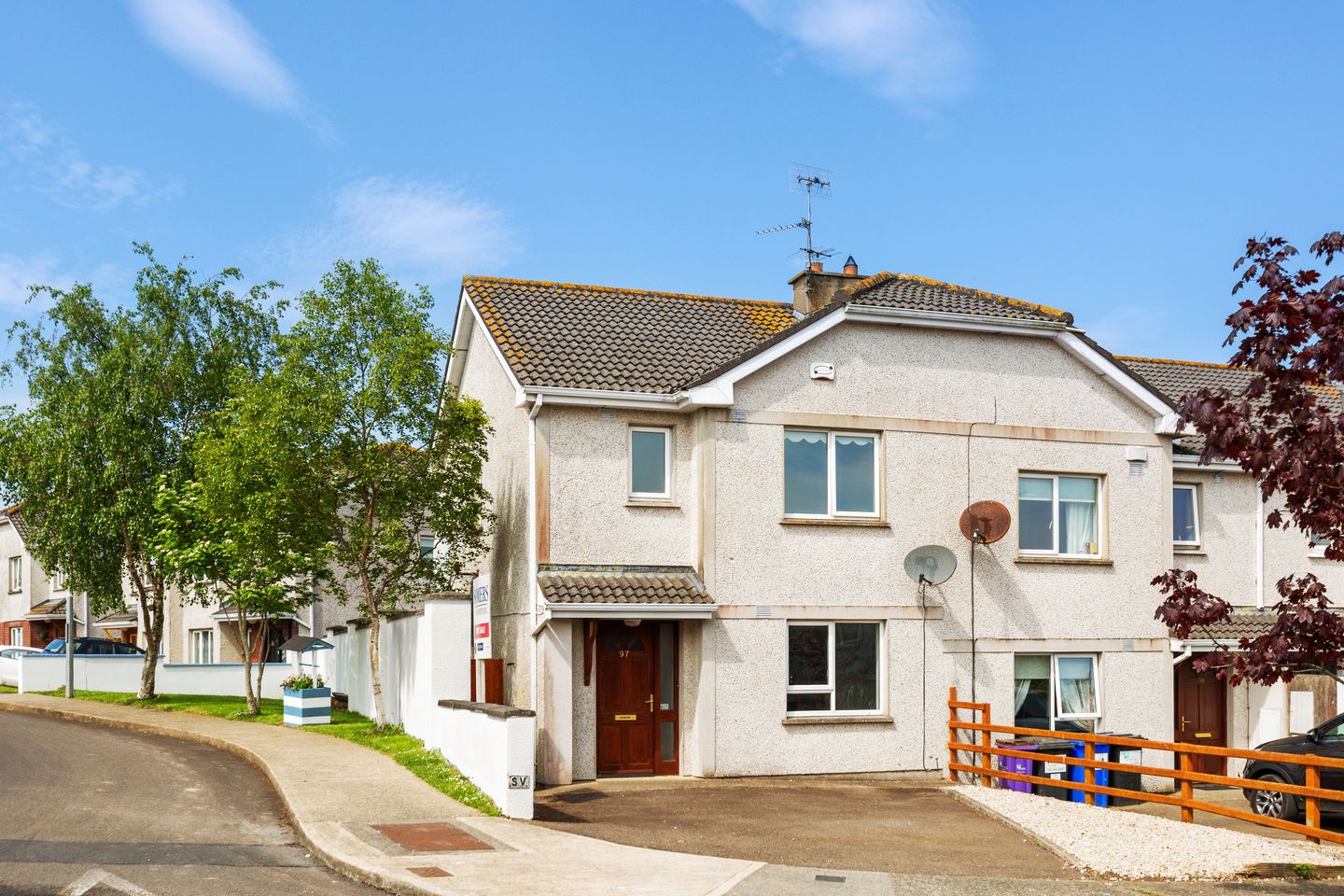 97 Cluain Árd, Sea Road, Arklow, Co. Wicklow, Y14HH28 is for sale on