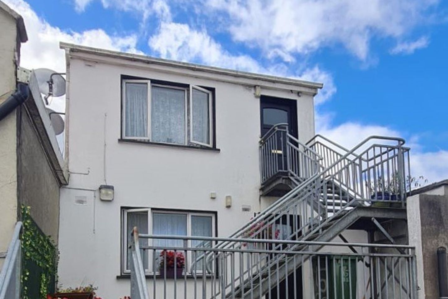 16 College Court, Mullingar, Co. Westmeath, N91VY48 is for sale on Daft.ie