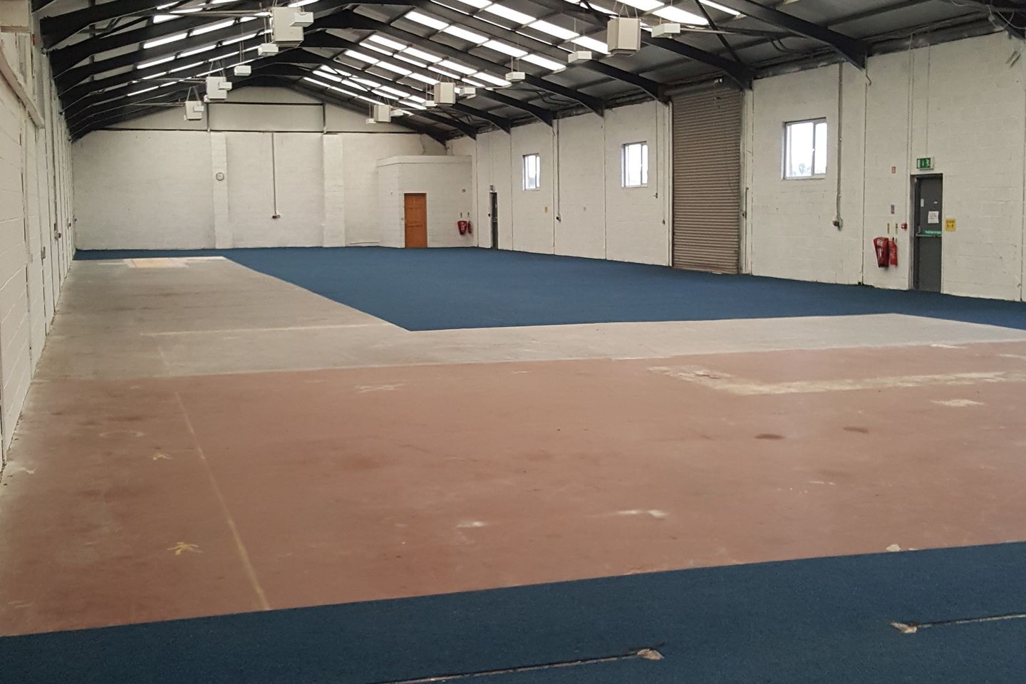 Approx. 10,000 ft2 unit on 1 acre, Kilkenny, Co. Kilkenny