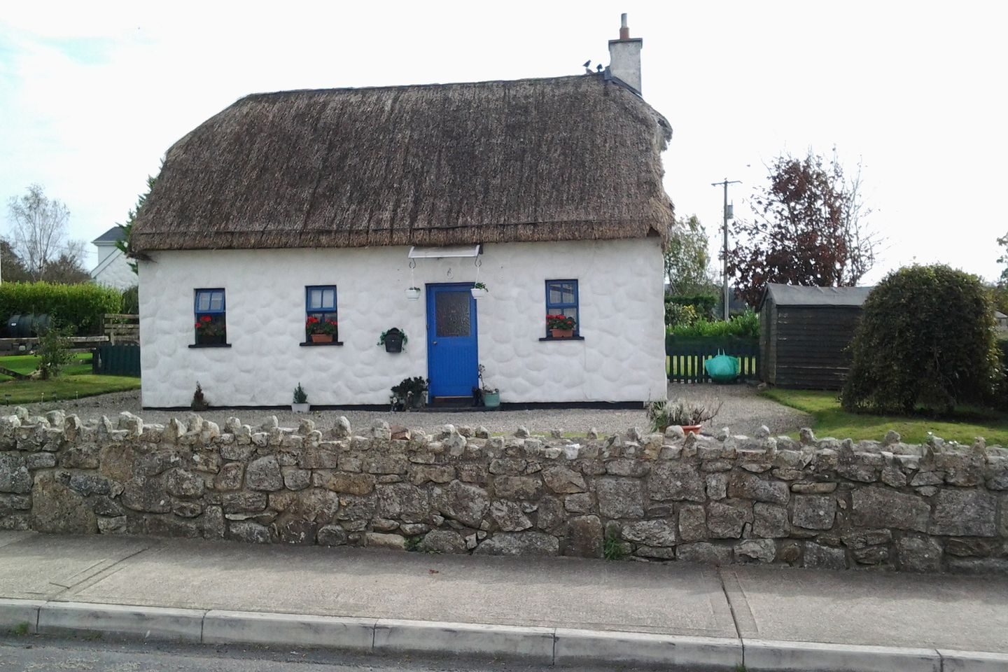1 The Thatched Cottages, Knockananna, Co. Wicklow, Y14NH74