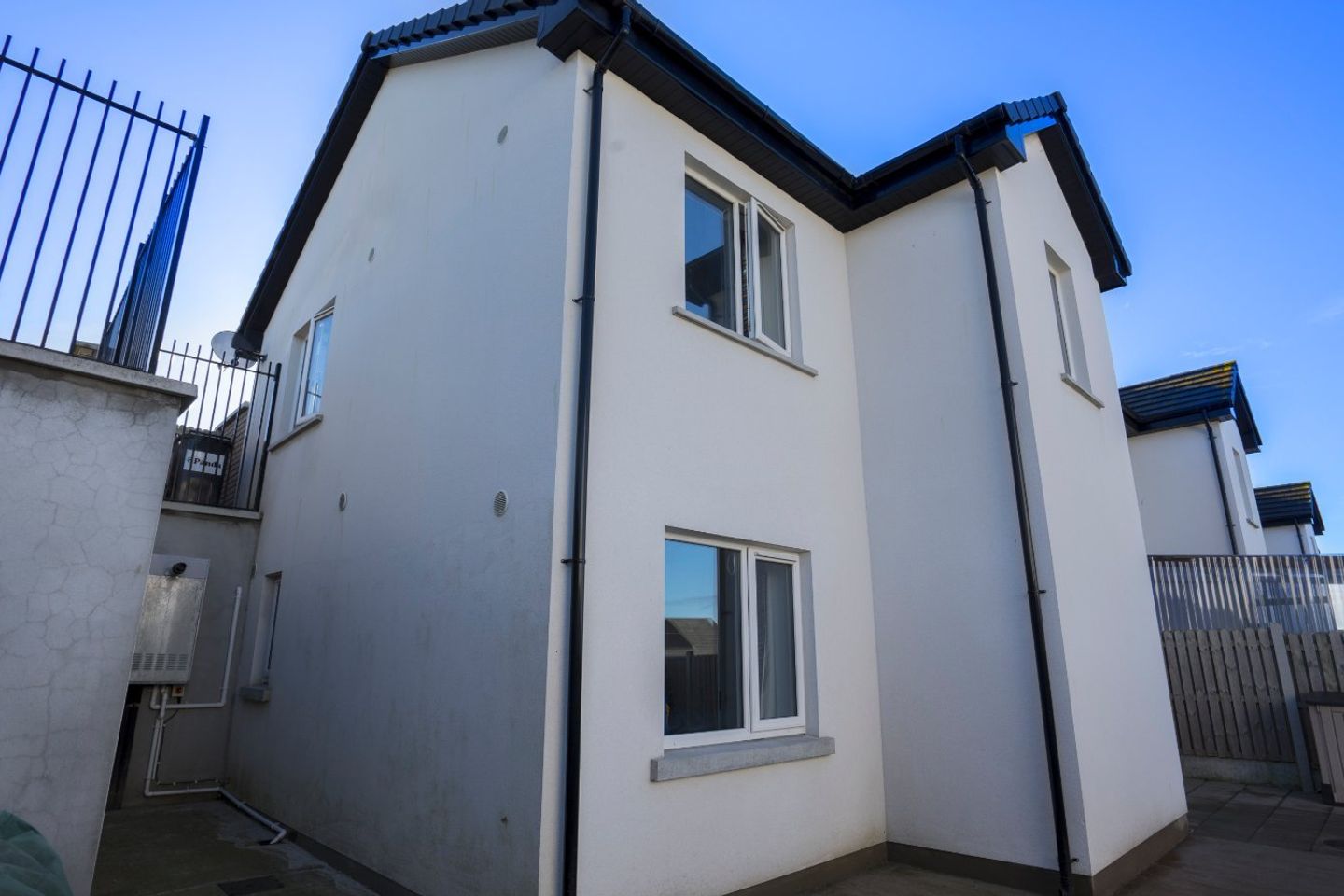 11 Bridgegate Park, Ardee, Co. Louth, A92X8CW is for sale on Daft.ie