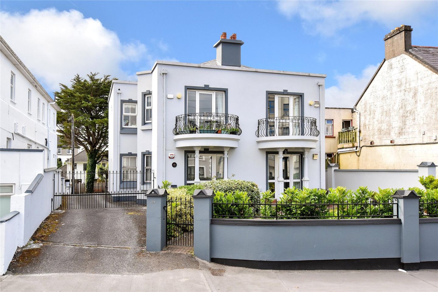 1 Beachmount House, 164 Upper Salthill Road, Salthill, Co. Galway