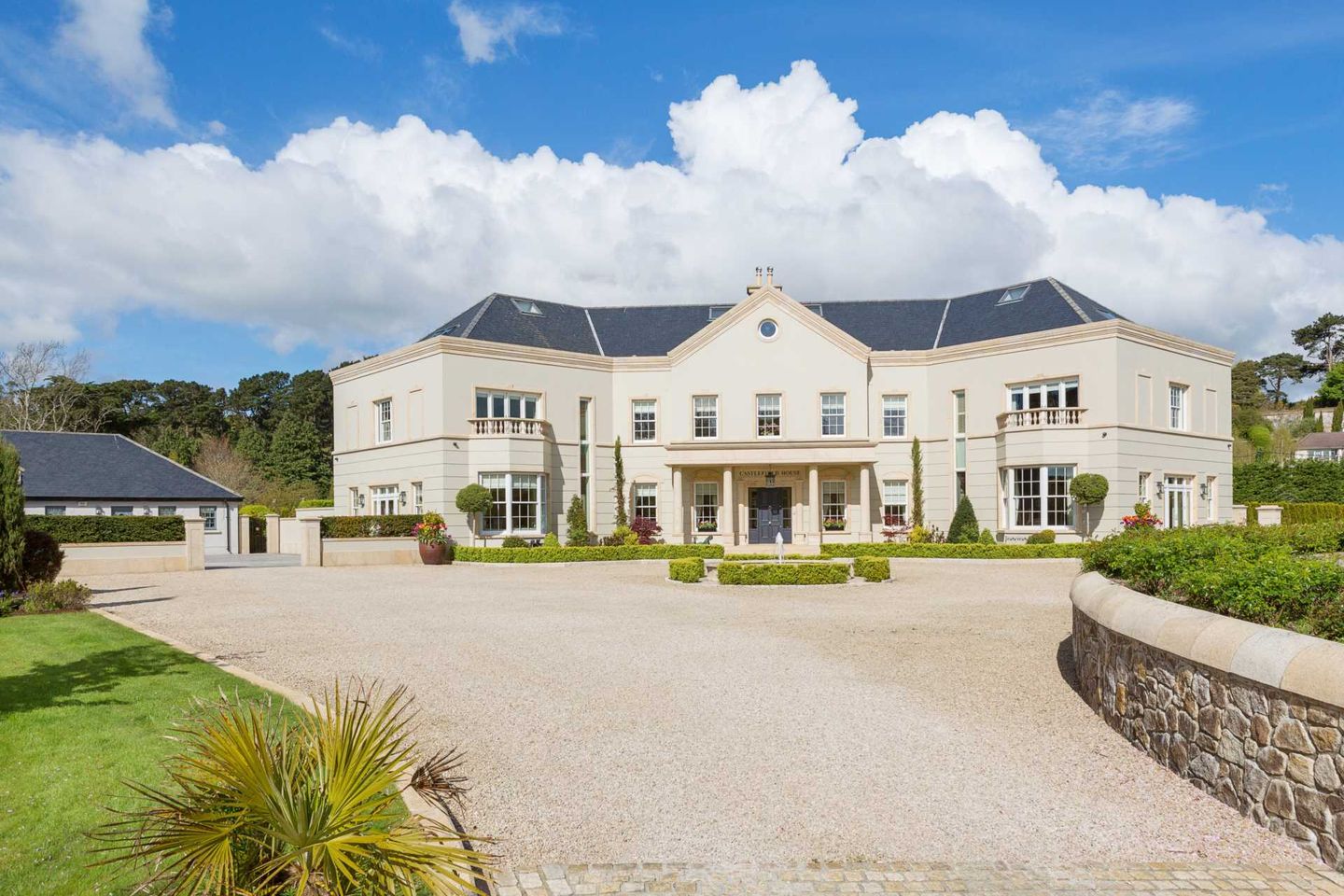 Castlefield House, Convent Road, Delgany, Co. Wicklow, A63D235