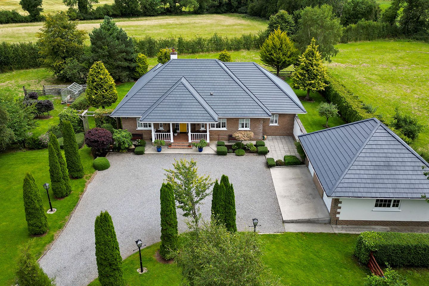 Rockbrook on c. 4 acres, Jerpoint Church, Thomastown, Co. Kilkenny, R95E229