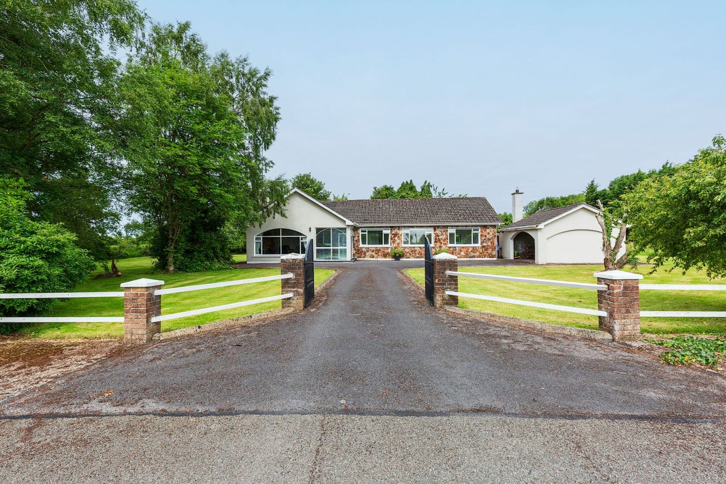 2 Peacockstown Estate, Peacockstown, Kilbride, Co. Meath, D15RFH5